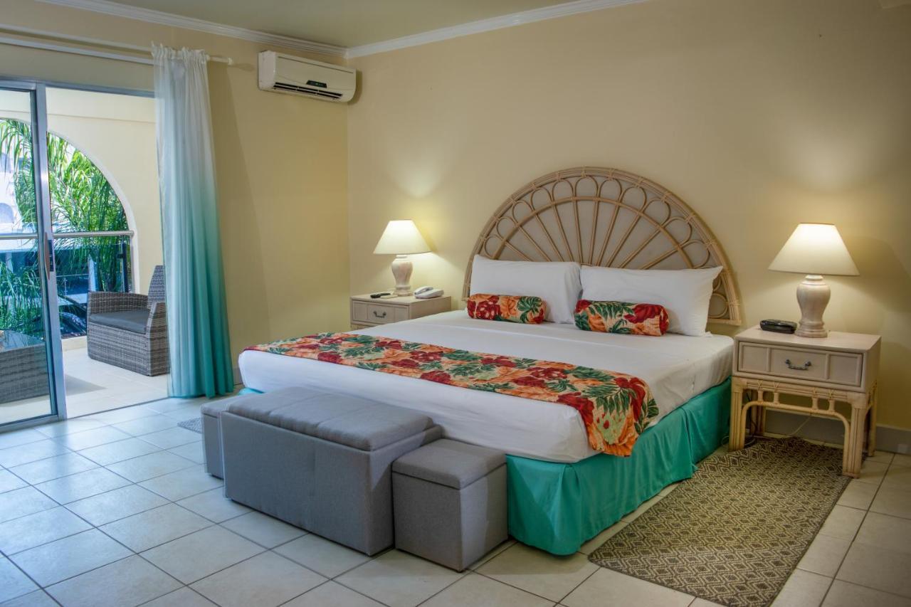 Sunbay Hotel Christ Church Exterior photo