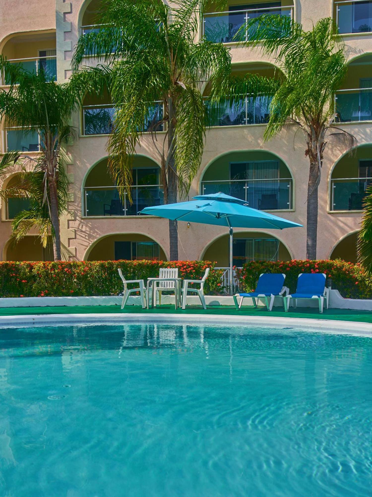 Sunbay Hotel Christ Church Exterior photo