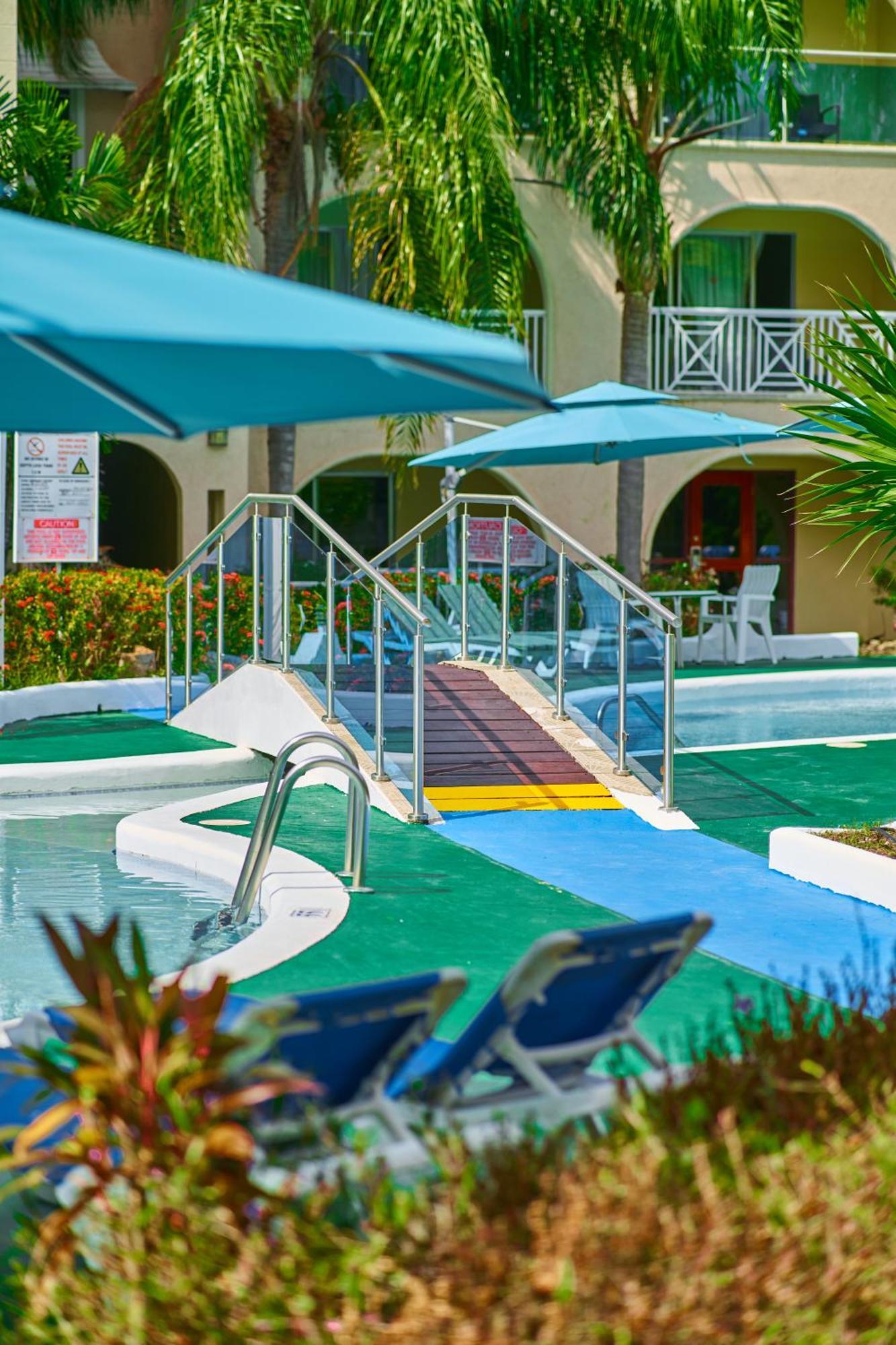 Sunbay Hotel Christ Church Exterior photo